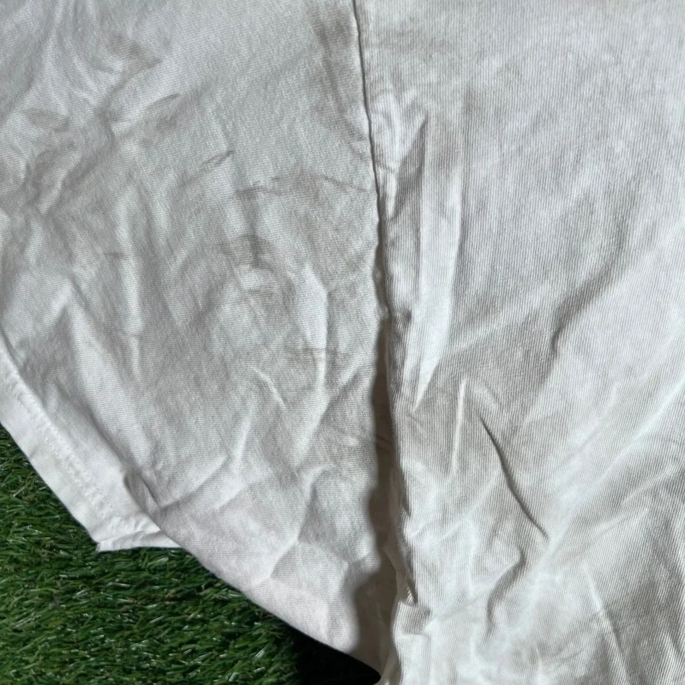 Big Dogs T Shirt White Graphic Print Who Let The‎ Big Dogs Size 2XL Distressed - Picture 4 of 9
